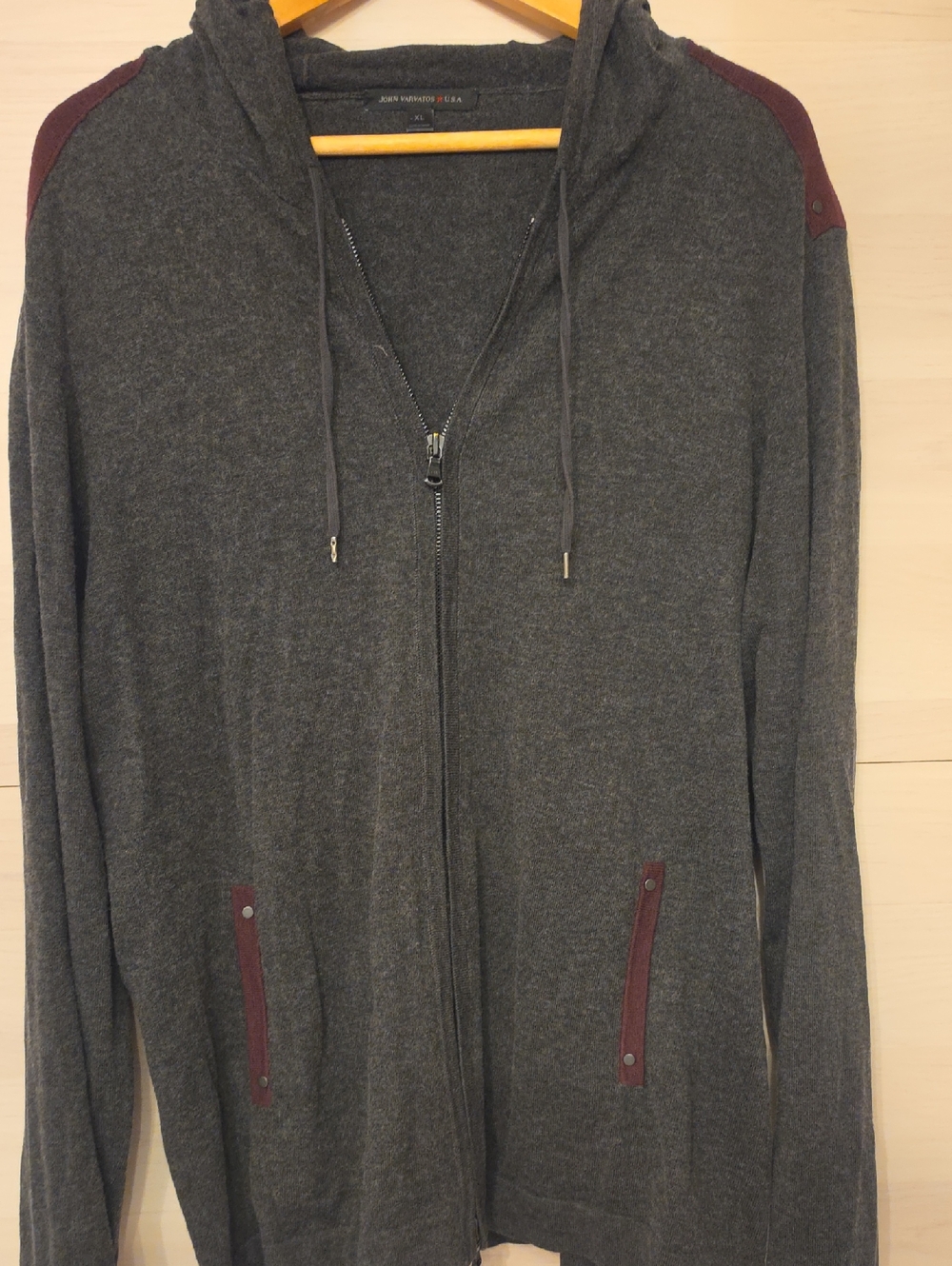 John Varvatos Men's Charcoal Zip-Up Sweater with Burgundy Trim